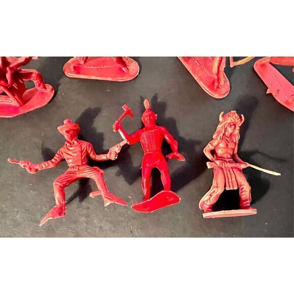Vintage Lot Cowboys & Indians Native American Toy Action Figures Plastic - Picture 4 of 8